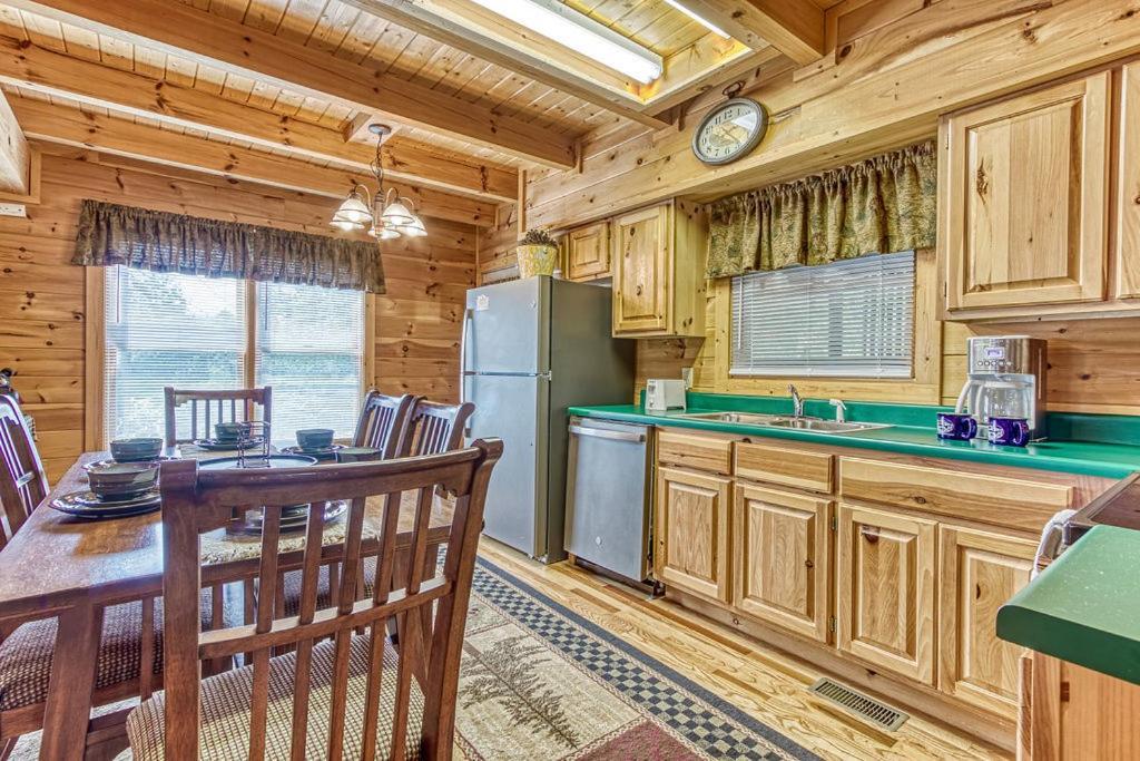 Smoky Mountain Gem Villa Gatlinburg Dış mekan fotoğraf
