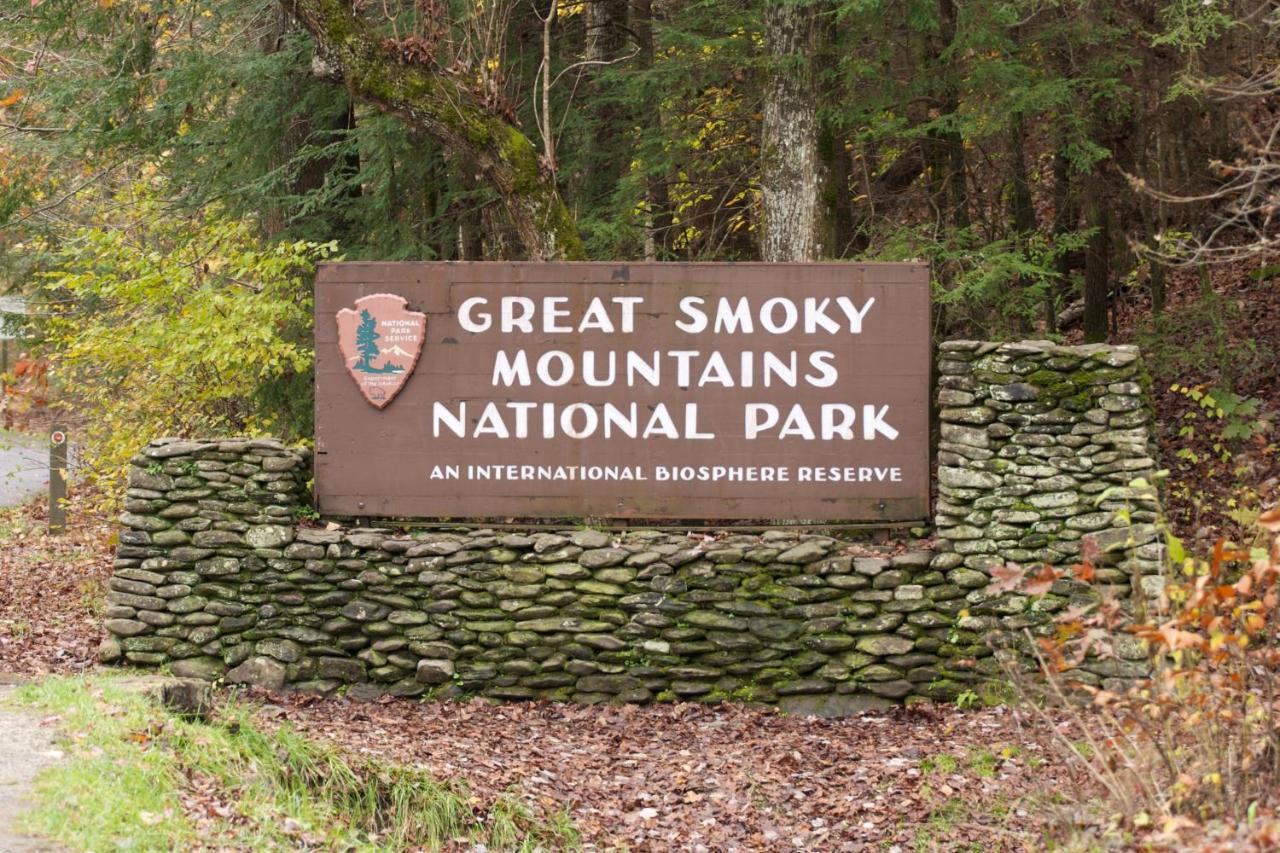 Smoky Mountain Gem Villa Gatlinburg Dış mekan fotoğraf