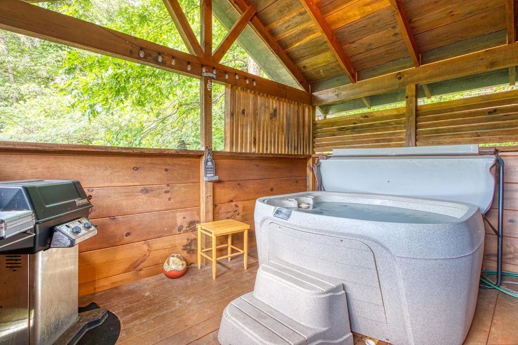 Smoky Mountain Gem Villa Gatlinburg Dış mekan fotoğraf